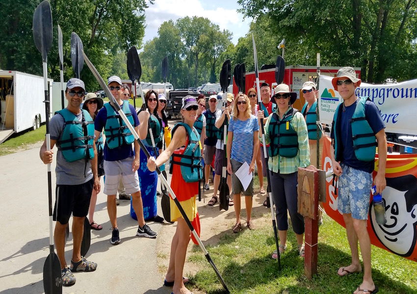 Blog BeTouristOwnTown kayaking
